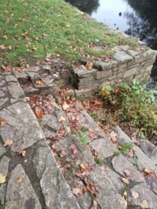 Esmorode precisa de mantemento polos gobernantes